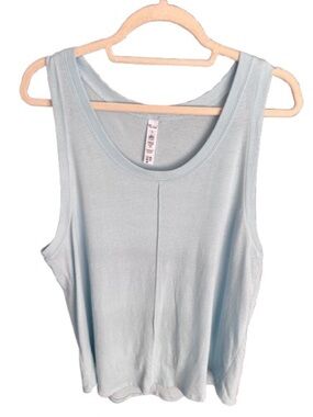 ALO Yoga Light Blue Scoop Neck Tank Top Size L